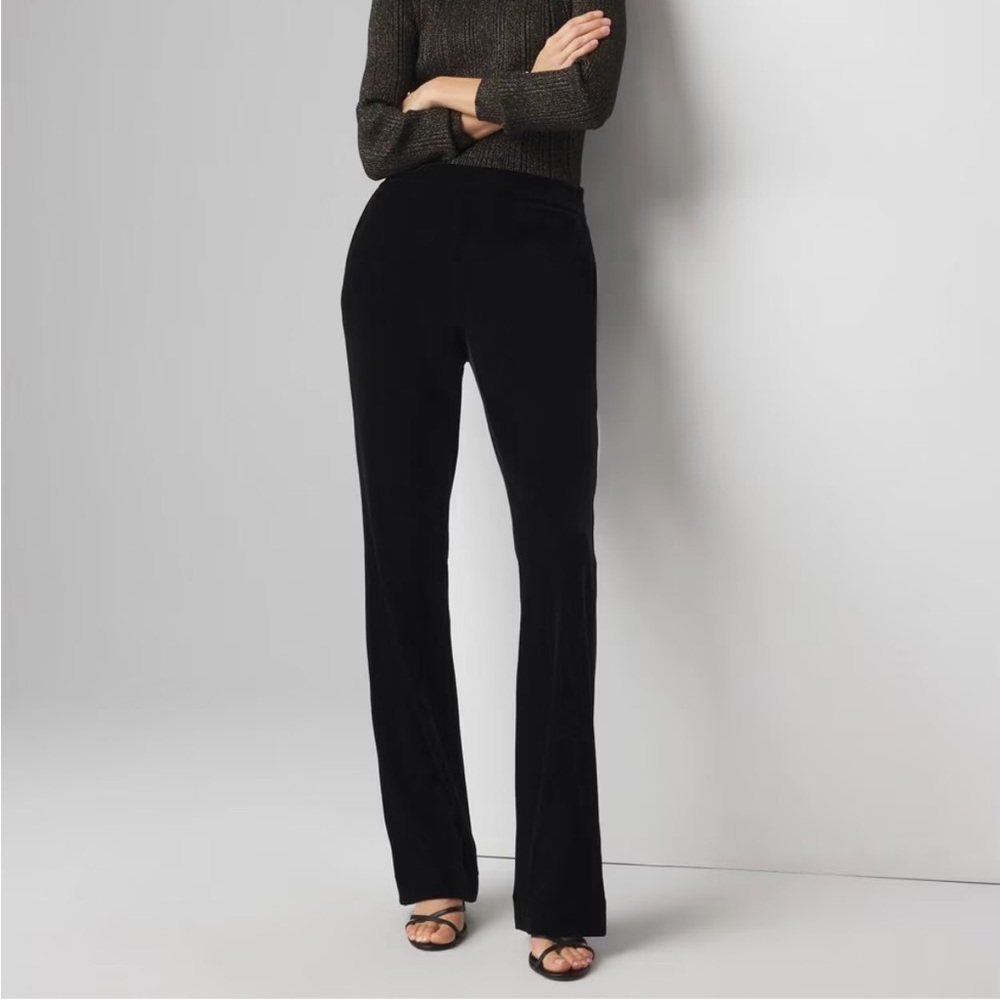 WHITE HOUSE BLACK MARKET Women’s Black Velvet Boot Leg Pants Size O Short EUC